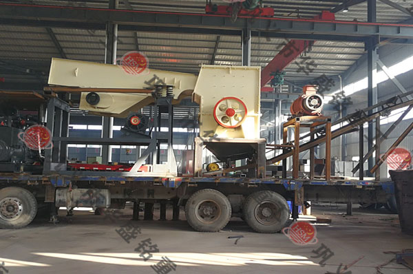 重錘式移動制砂機