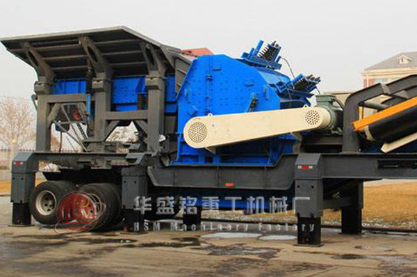 小型移動(dòng)對(duì)輥制砂機(jī)